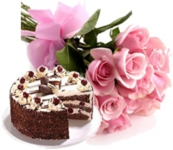 Celebration Time 10 Roses & Cake
