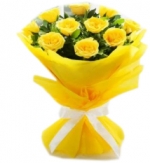 10 Yellow Roses