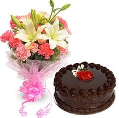 Stunning Bouquet N Chocolate Cake